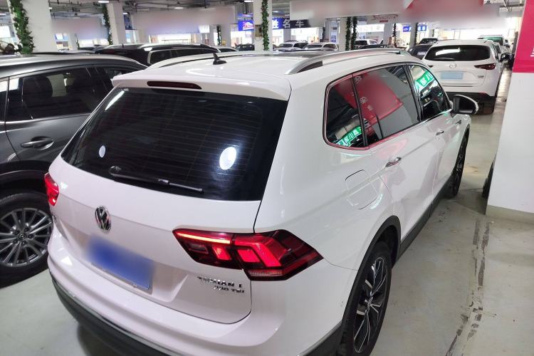 Used Volkswagen Tiguan L 2019 Revised 330TSI Automatic Two-Wheel Drive Smart & Luxury Edition China VI Standard Rear Right 45 Deg