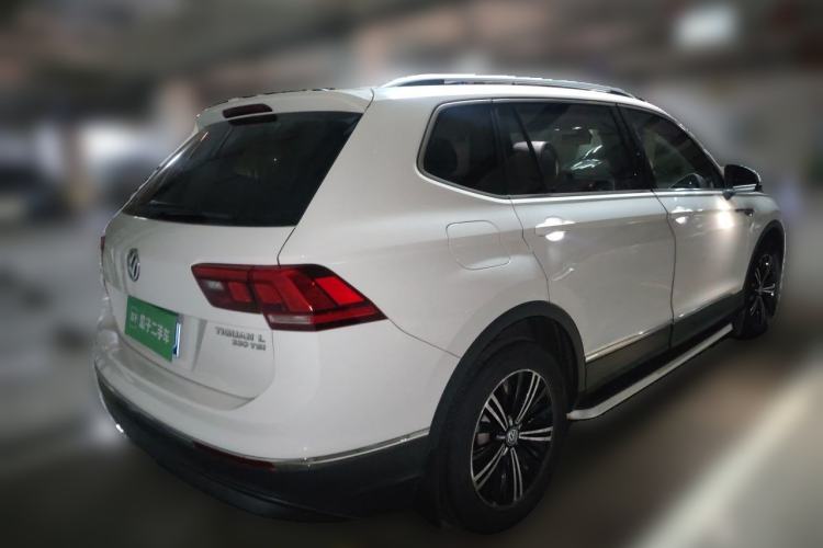 Used Volkswagen Tiguan L 2019 Updated Version 330TSI Automatic Two-Wheel Drive Panoramic Comfort Edition China VI Standard Rear Right 45 Deg
