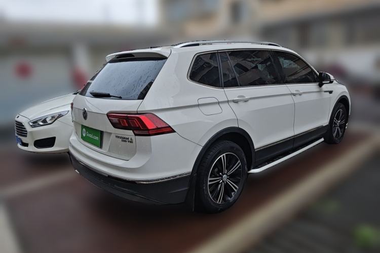 Used Volkswagen Tiguan L 2019 Revised Version 330TSI Automatic Two-Wheel Drive Panoramic Comfort Edition China V Standard Rear Right 45 Deg