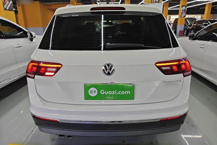Used Volkswagen Tiguan L 2019 Updated Version 330TSI Automatic Two-Wheel Drive Panoramic Comfort Edition China VI Standard Rear