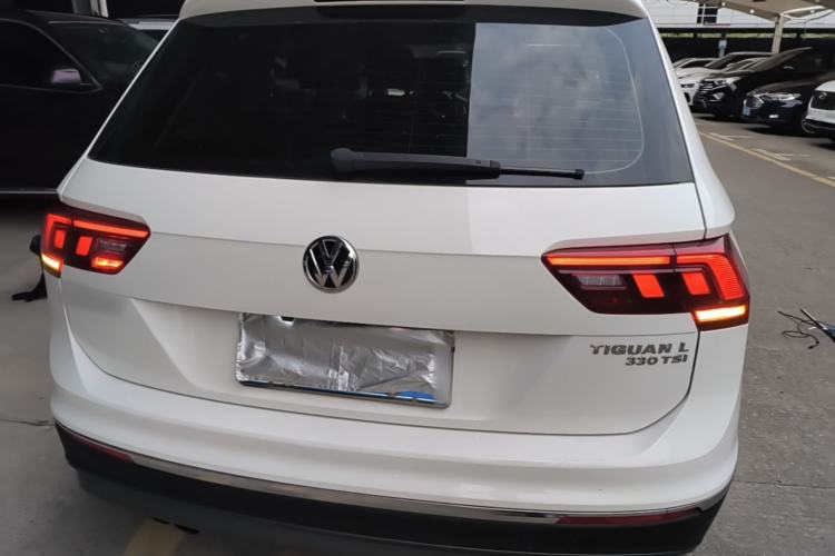Used Volkswagen Tiguan L 2019 Updated Version 330TSI Automatic Two-Wheel Drive Panoramic Comfort Edition China VI Standard Rear