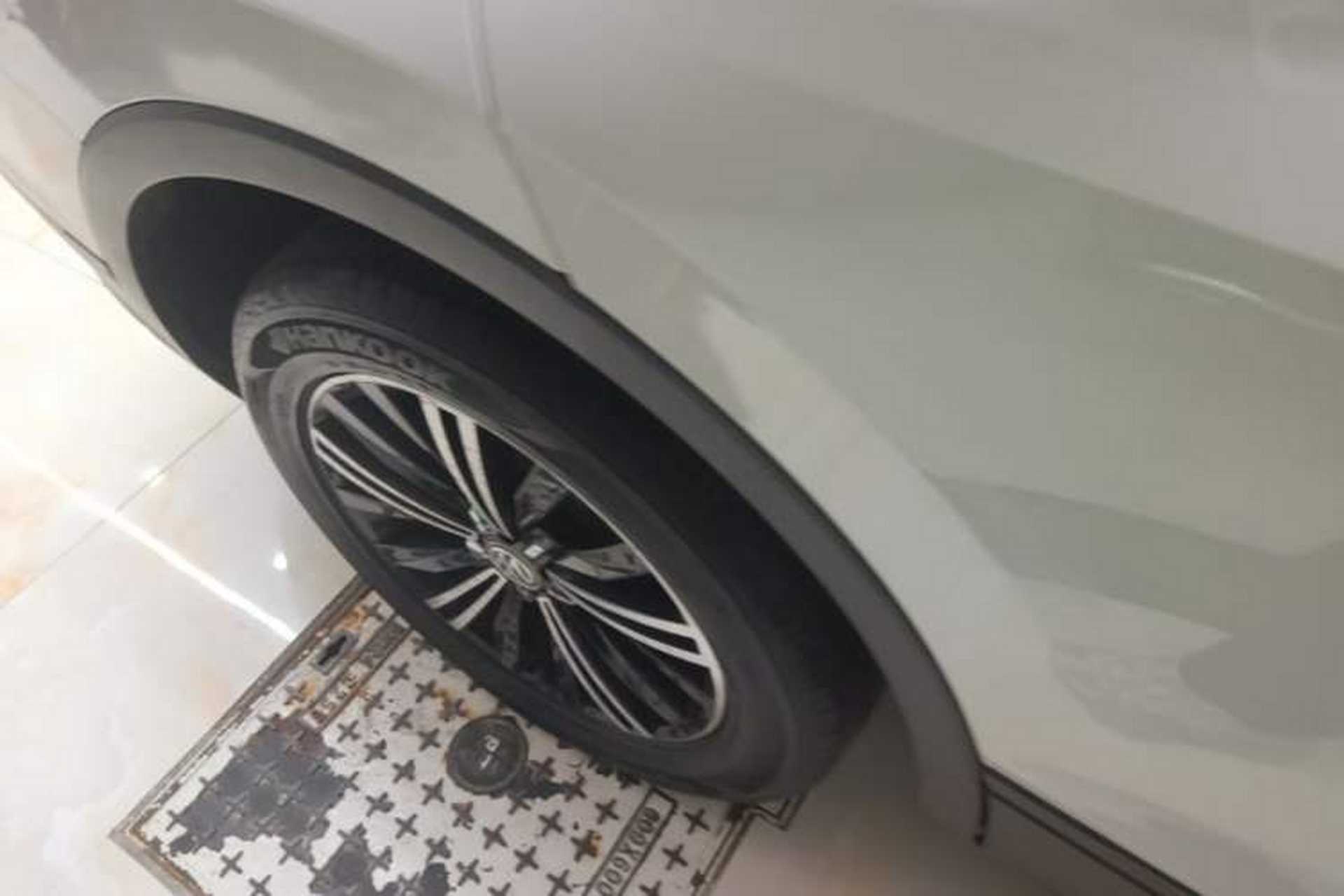 Used Volkswagen Tiguan L 2019 330TSI Automatic Two-Wheel Drive Luxury Edition China VI Standard Right Rear Wheel Hub