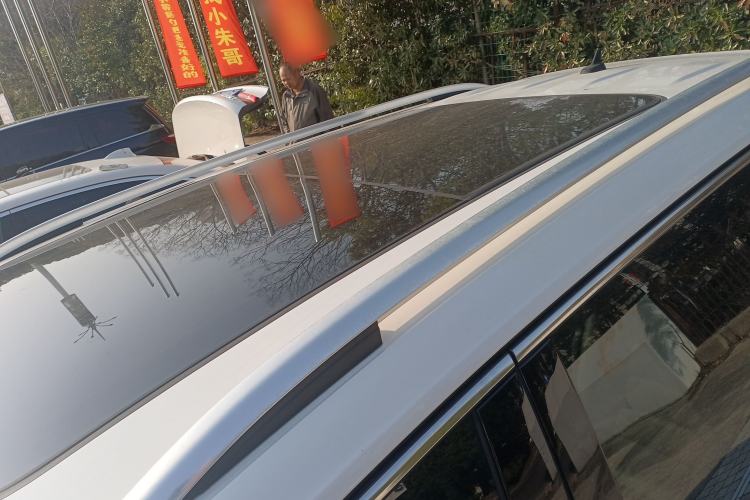 Used Volkswagen Tiguan L 2019 Updated Version 330TSI Automatic Two-Wheel Drive Panoramic Comfort Edition China VI Standard Roof