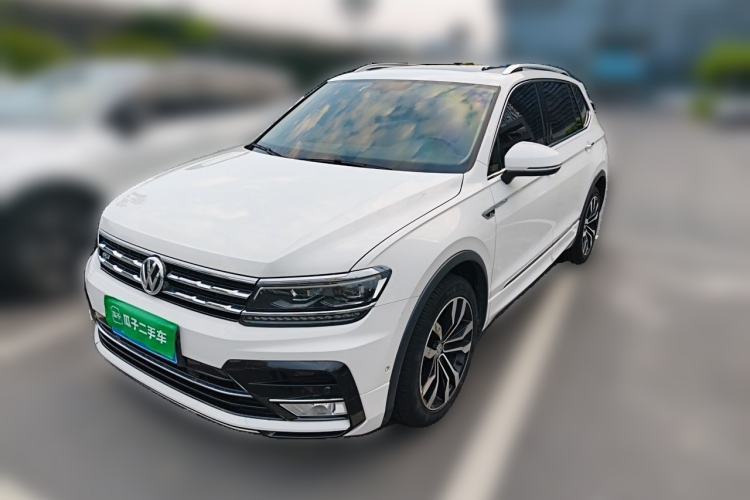 Used Volkswagen Tiguan L 2019 330TSI Automatic Two-Wheel Drive R-Line Flagship Model China VI Standard Guazi used car, China used car export, Used car for sale, Used  cars, Cheapest cars for sale