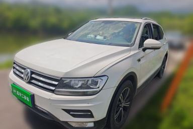 Used Volkswagen Tiguan L 2019 Updated Version 330TSI Automatic Two-Wheel Drive Panoramic Comfort Edition China VI Standard