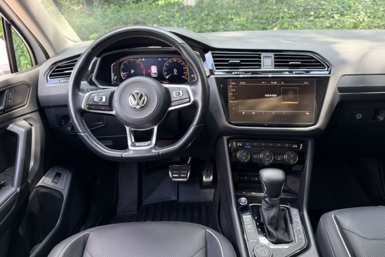 Used Volkswagen Tiguan L 2019 380TSI Automatic All-Wheel Drive R-Line Flagship 7-Seater China VI Standard Steering Wheel