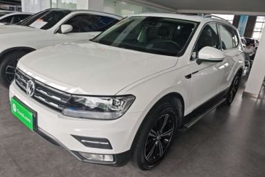 Used Volkswagen Tiguan L 2019 330TSI Automatic Two-Wheel Drive Panoramic Comfort Edition China V Standard