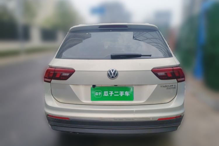 Used Volkswagen Tiguan L 2019 330TSI Automatic Two-Wheel Drive Panoramic Comfort Edition China V Standard Rear
