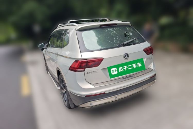 Used Volkswagen Tiguan L 2019 380TSI Automatic All-Wheel Drive Luxury Edition with 7 Seats China VI Standard Rear Left 45 Deg