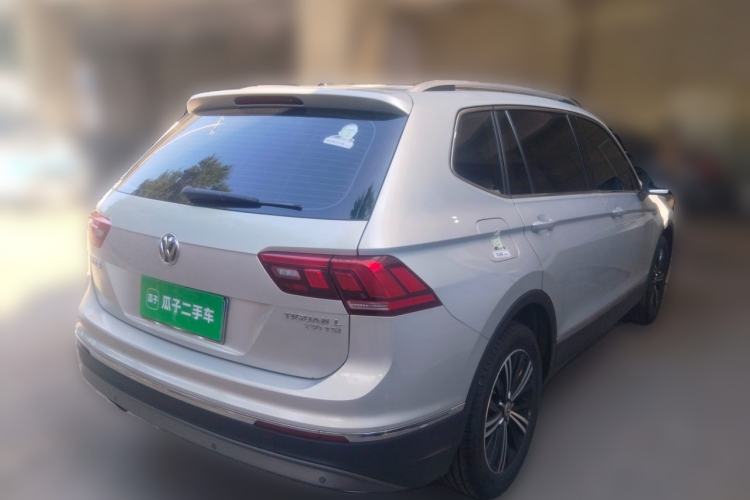 Used Volkswagen Tiguan L 2019 Updated Version 330TSI Automatic Two-Wheel Drive Panoramic Comfort Edition China VI Standard Rear Right 45 Deg