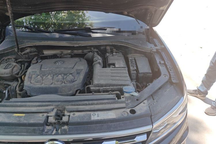 Used Volkswagen Tiguan L 2020 330TSI Automatic Two-Wheel Drive R-Line Flagship Version China VI Standard Engine Bay Left