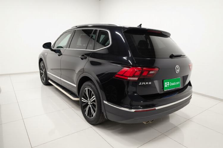Used Volkswagen Tiguan L 2020 330TSI Automatic Two-Wheel Drive Panoramic Comfort Edition China VI Standard Exterior 2