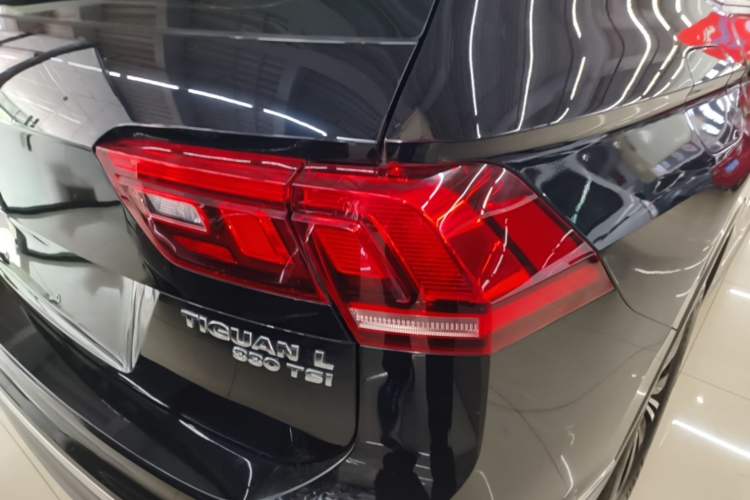 Used Volkswagen Tiguan L 2020 330TSI Automatic Two-Wheel Drive Panoramic Comfort Edition China VI Standard Exterior 3