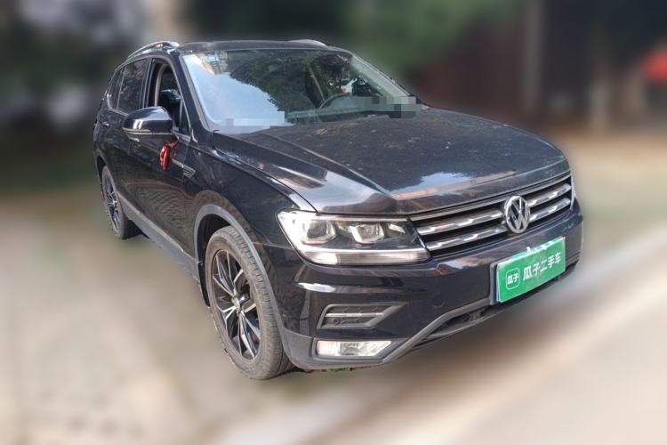 Used Volkswagen Tiguan L 2020 330TSI Automatic Two-Wheel Drive Smart Luxury Edition China VI Standard Front Right 45 Deg