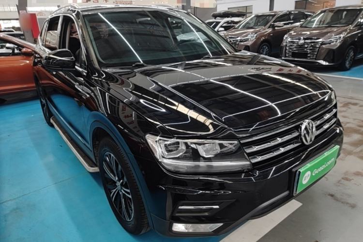 Used Volkswagen Tiguan L 2020 330TSI Automatic Two-Wheel Drive Panoramic Comfort Edition China VI Standard Front Right 45 Deg
