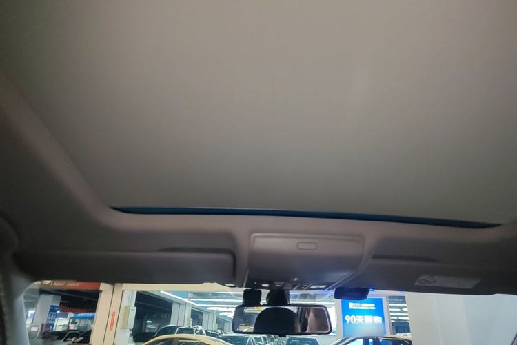 Used Volkswagen Tiguan L 2020 330TSI Automatic Two-Wheel Drive Panoramic Comfort Edition China VI Standard Headliner