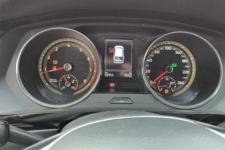 Used Volkswagen Tiguan L 2020 330TSI Automatic Two-Wheel Drive Panoramic Comfort Edition China VI Standard Instrument Cluster