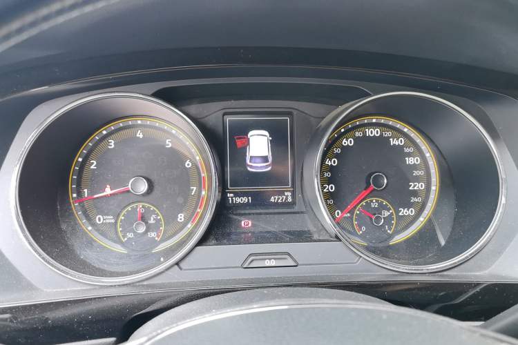 Used Volkswagen Tiguan L 2020 330TSI Automatic Two-Wheel Drive Smart Luxury Edition China VI Standard Instrument Cluster