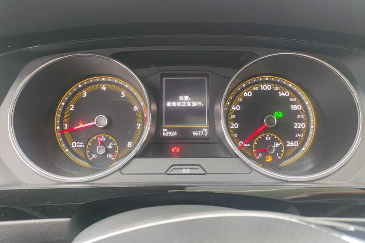Used Volkswagen Tiguan L 2020 330TSI Automatic Two-Wheel Drive Panoramic Comfort Edition China VI Standard Instrument Cluster