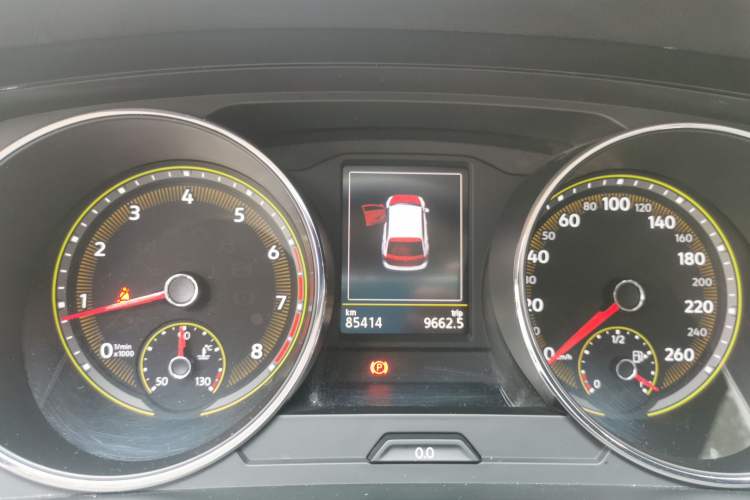 Used Volkswagen Tiguan L 2020 330TSI Automatic Two-Wheel Drive Smart Luxury Edition China VI Standard Instrument Cluster