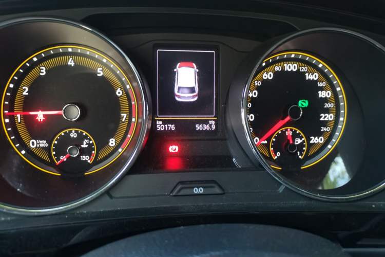Used Volkswagen Tiguan L 2020 330TSI Automatic Two-Wheel Drive Panoramic Comfort Edition China VI Standard Instrument Cluster