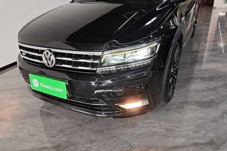 Used Volkswagen Tiguan L 2020 330TSI Automatic Two-Wheel Drive R-Line Flagship Version China VI Standard Left Front Headlight