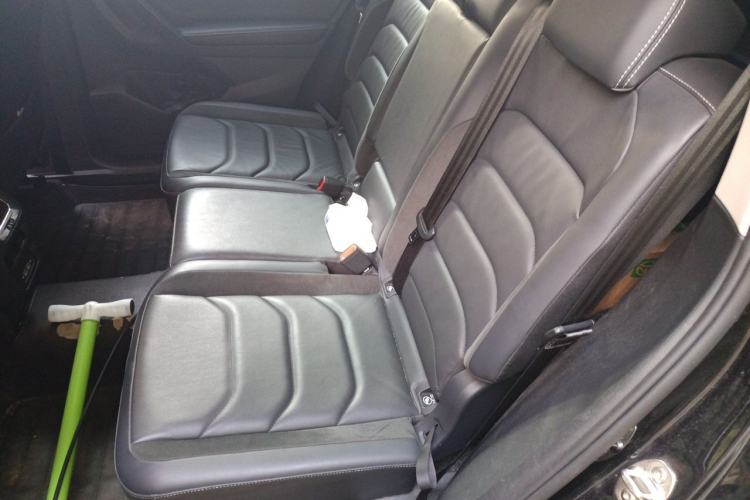 Used Volkswagen Tiguan L 2020 330TSI Automatic Two-Wheel Drive Smart Luxury Edition China VI Standard Left Rear Seat