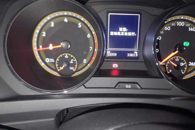 Used Volkswagen Tiguan L 2020 330TSI Automatic Two-Wheel Drive Luxury Edition China VI Standard Odometer Close Up