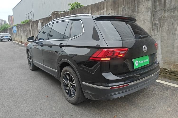Used Volkswagen Tiguan L 2020 330TSI Automatic Two-Wheel Drive Panoramic Comfort Edition China VI Standard Rear Left 45 Deg