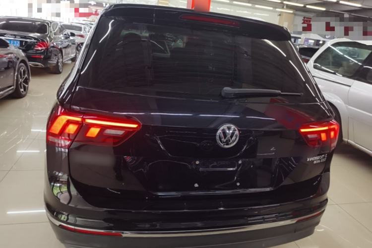 Used Volkswagen Tiguan L 2020 330TSI Automatic Two-Wheel Drive Panoramic Comfort Edition China VI Standard Rear