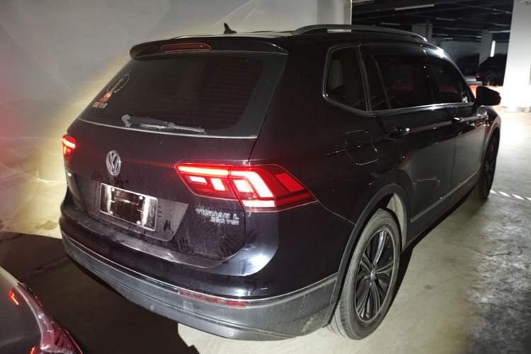 Used Volkswagen Tiguan L 2020 330TSI Automatic Two-Wheel Drive Panoramic Comfort Edition China VI Standard Rear Right 45 Deg