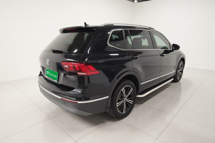 Used Volkswagen Tiguan L 2020 330TSI Automatic Two-Wheel Drive Panoramic Comfort Edition China VI Standard Rear Right 45 Deg