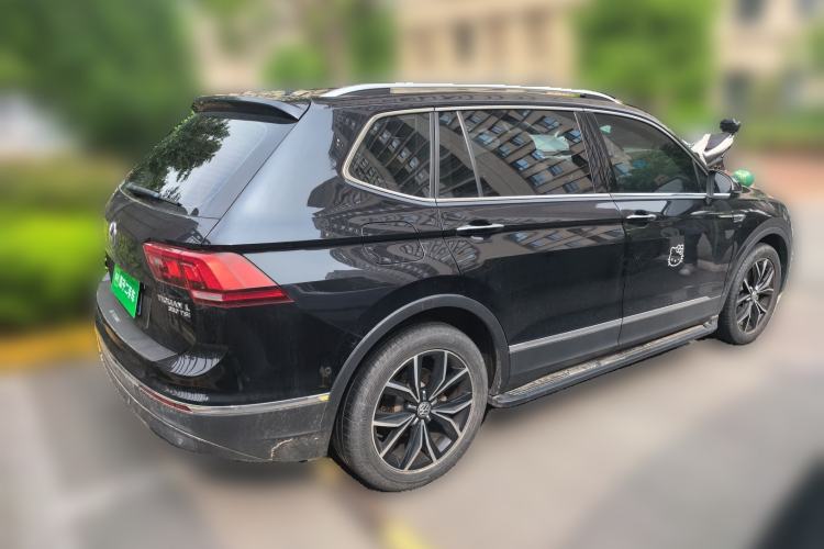 Used Volkswagen Tiguan L 2020 330TSI Automatic Two-Wheel Drive Smart Luxury Edition China VI Standard Rear Right 45 Deg