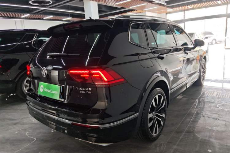 Used Volkswagen Tiguan L 2020 330TSI Automatic Two-Wheel Drive R-Line Flagship Version China VI Standard Rear Right 45 Deg