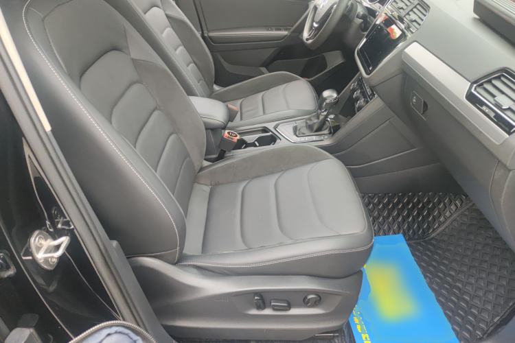 Used Volkswagen Tiguan L 2020 330TSI Automatic Two-Wheel Drive Panoramic Comfort Edition China VI Standard Right Front Seat