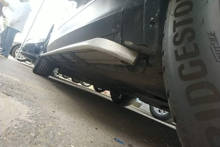 Used Volkswagen Tiguan L 2020 330TSI Automatic Two-Wheel Drive Smart Luxury Edition China VI Standard Right Side Sill