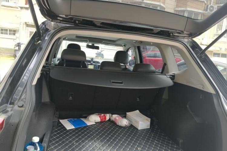 Used Volkswagen Tiguan L 2020 330TSI Automatic Two-Wheel Drive Panoramic Comfort Edition China VI Standard Trunk