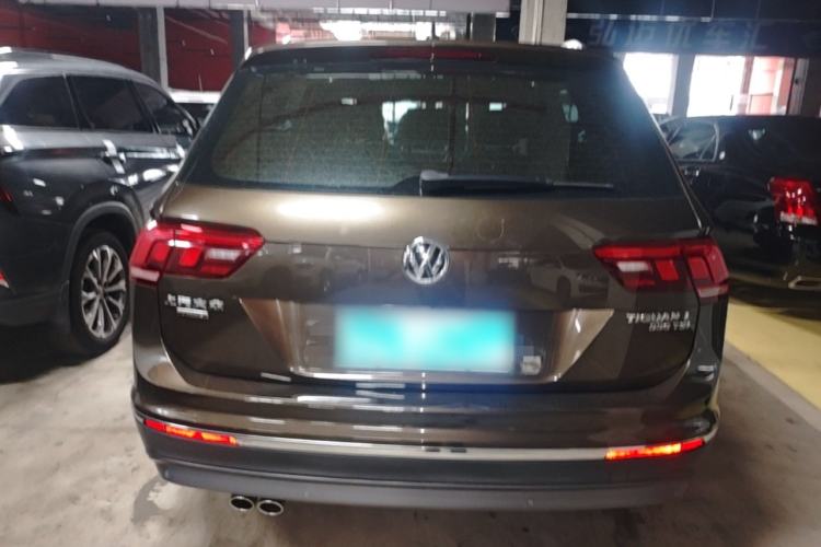 Used Volkswagen Tiguan L 2020 330TSI Automatic Two-Wheel Drive Smart Luxury Edition China VI Standard Rear