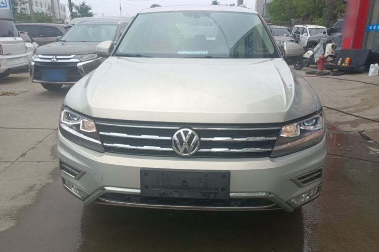 Used Volkswagen Tiguan L 2020 330TSI Automatic Two-Wheel Drive Smart Luxury Edition China VI Standard Front