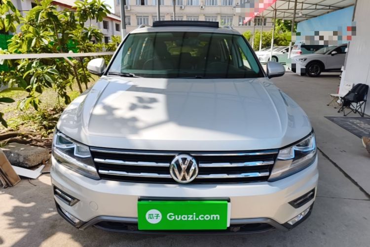 Used Volkswagen Tiguan L 2020 330TSI Automatic Two-Wheel Drive Smart Luxury Edition China VI Standard Front