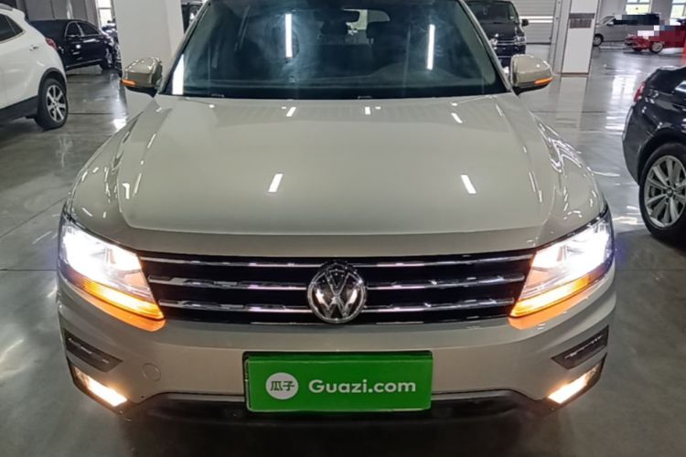 Used Volkswagen Tiguan L 2020 330TSI Automatic Two-Wheel Drive Smart Luxury Edition China VI Standard Front