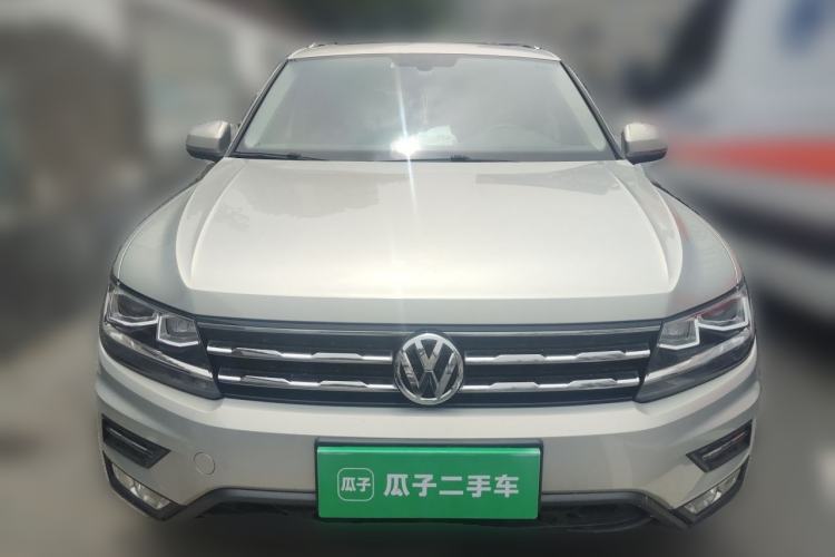 Used Volkswagen Tiguan L 2020 330TSI Automatic Two-Wheel Drive Smart Luxury Edition China VI Standard Front