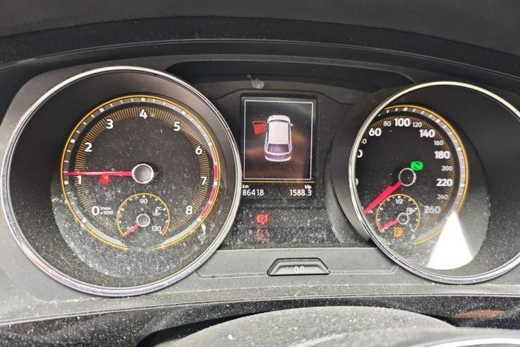 Used Volkswagen Tiguan L 2020 330TSI Automatic Two-Wheel Drive Panoramic Comfort Edition China VI Standard Instrument Cluster