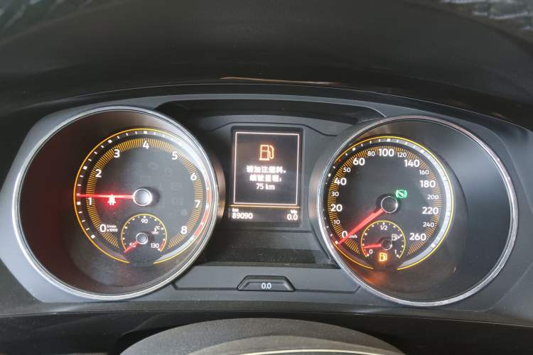 Used Volkswagen Tiguan L 2020 330TSI Automatic Two-Wheel Drive Panoramic Comfort Edition China VI Standard Instrument Cluster