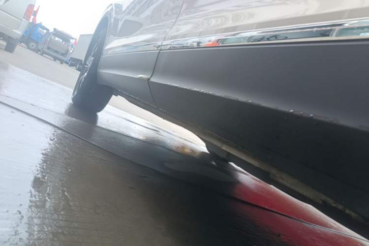 Used Volkswagen Tiguan L 2020 330TSI Automatic Two-Wheel Drive Smart Luxury Edition China VI Standard Left Side Sill