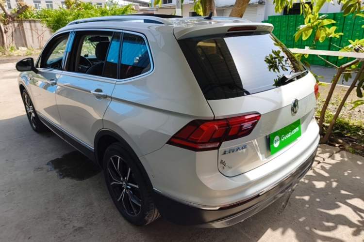 Used Volkswagen Tiguan L 2020 330TSI Automatic Two-Wheel Drive Smart Luxury Edition China VI Standard Rear Left 45 Deg