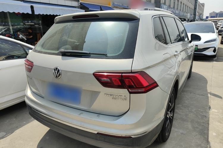 Used Volkswagen Tiguan L 2020 330TSI Automatic Two-Wheel Drive Smart Luxury Edition China VI Standard Rear Right 45 Deg