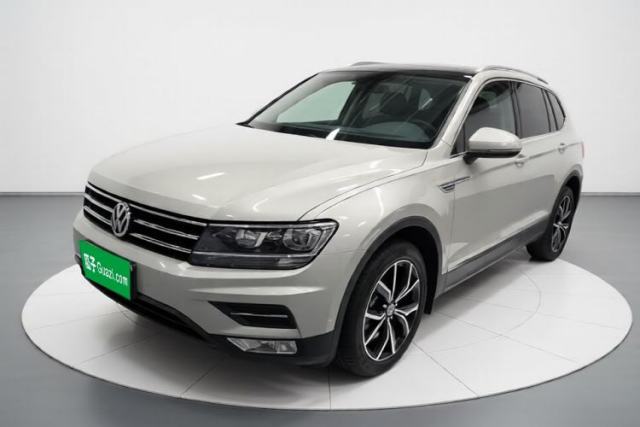 Ojetý Volkswagen Tiguan L 2020 330TSI Automatic Two-Wheel Drive Smart Luxury Edition China VI Standard