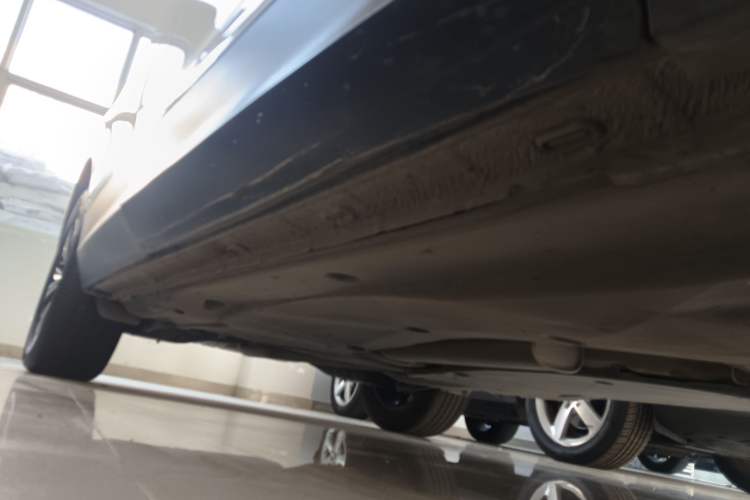 Used Volkswagen Tiguan L 2020 330TSI Automatic Two-Wheel Drive Panoramic Comfort Edition China VI Standard Right Side Sill