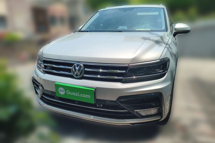 Used Volkswagen Tiguan L 2020 330TSI Automatic Two-Wheel Drive R-Line Flagship Version China VI Standard Front